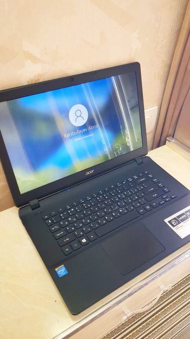 Acer ofis uchun notubuk