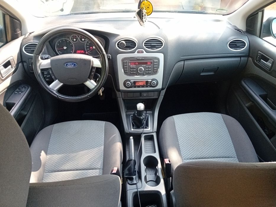 Ford Focus 1.6 benzina