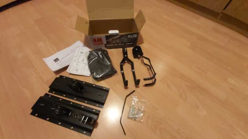 Чисто нова, качествена стойка за велосипед, окачваща се на таван,черна