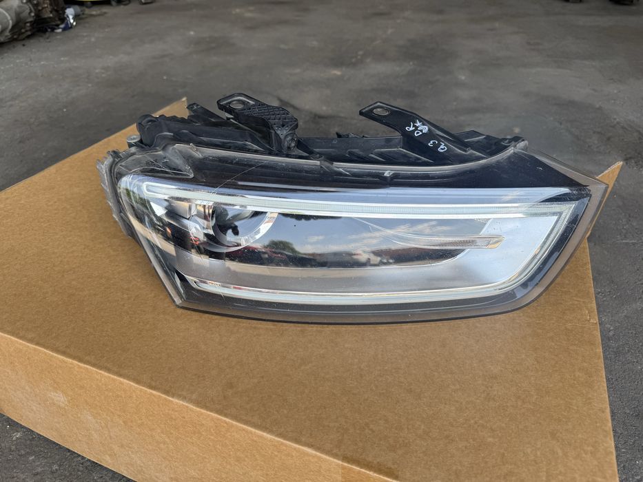 Far dreapta xenon Audi Q3 8U 2011-2015 UK nonfacelift 8U0941006A