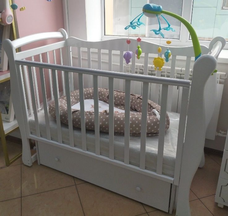 Продам детскую кроватку.