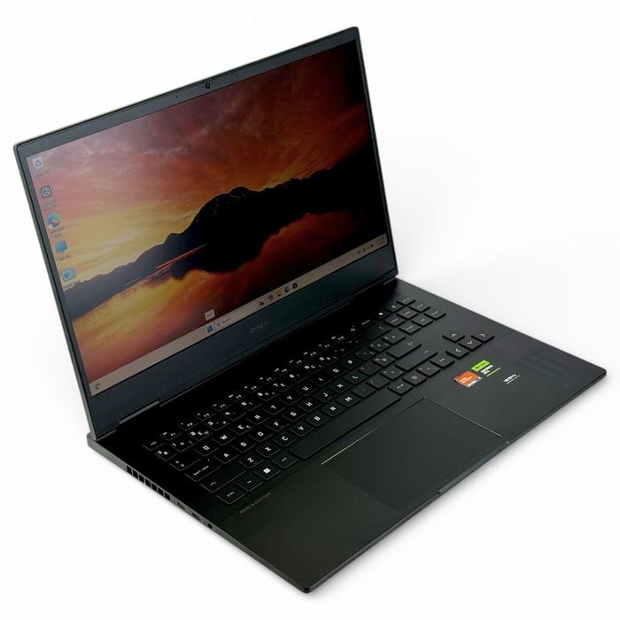 HP Omen 16" 165Hz Ryzen 7 7840HS 16RAM 1TB RTX 4070 8GB VRAM Гаранция!