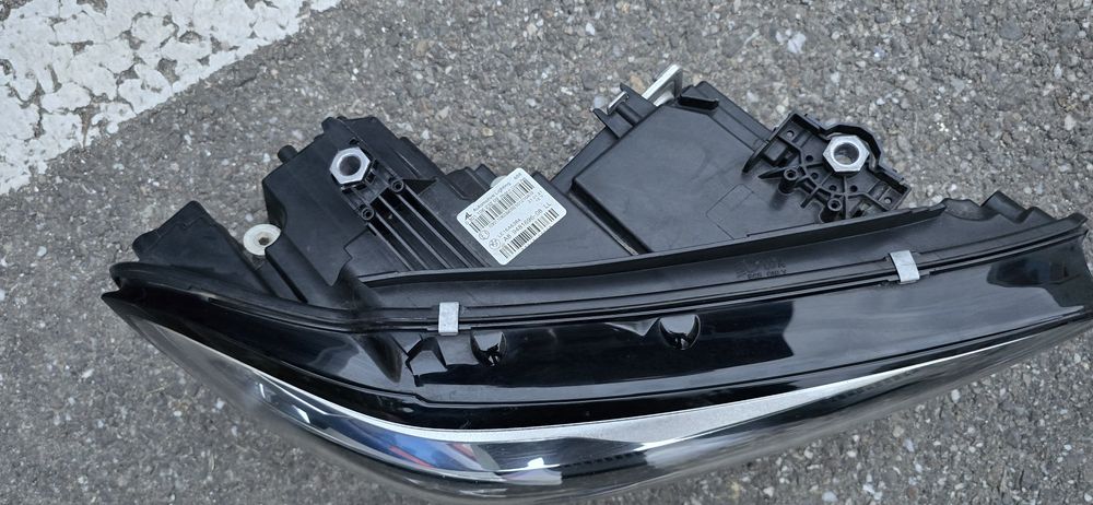 Faruri BMW G20, 2021, complete