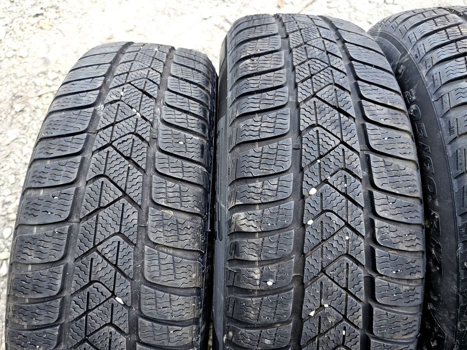 Алуминиеви джанти 17 цола с гуми Pirelli  BMW X1