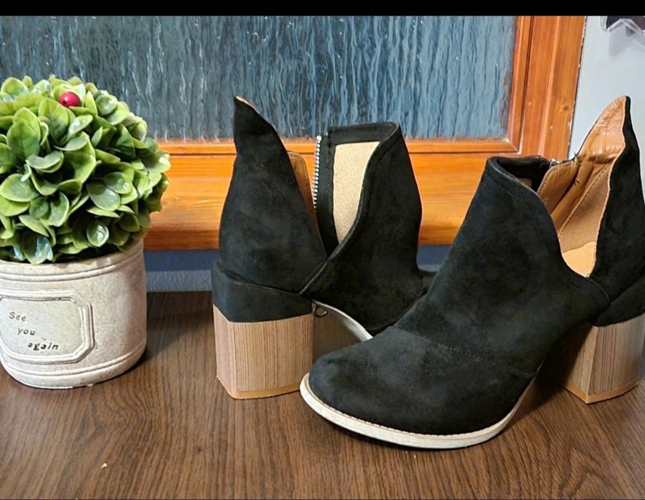 Botine noi , primăvară/toamnă