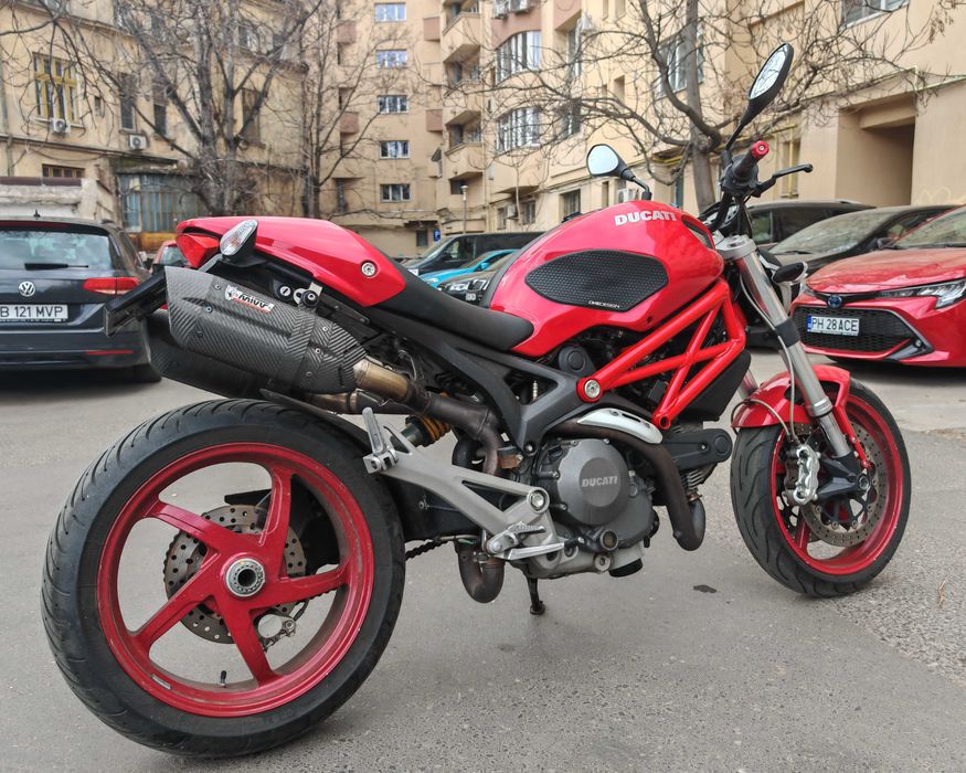 Ducati Monster 696 - 2009 - 27.000 km