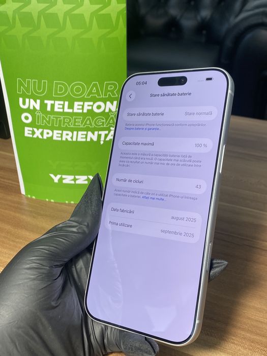 iPhone 17 Pro Max • 512 GB • Silver