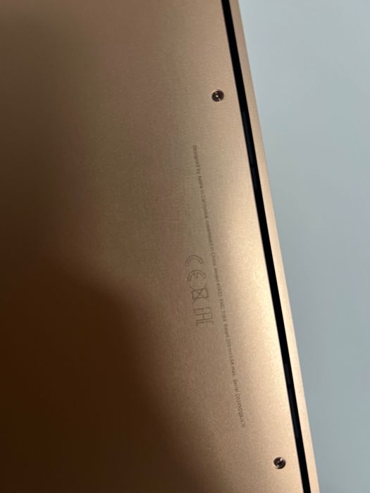 MacBook Air aproape nou!