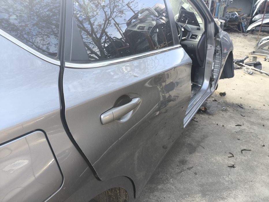 Врата за Nissan Pulsar