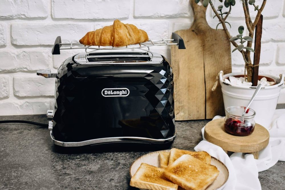Тостер DeLonghi CTJ2103.BK, Высшее качество