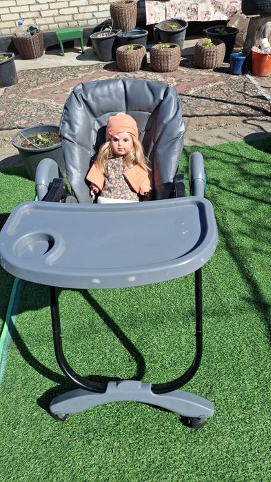 Продам стульчик для кормления