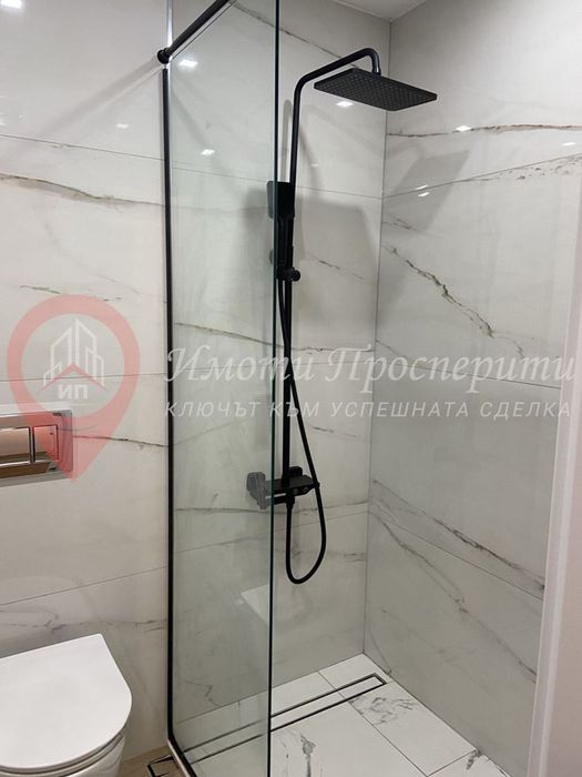 Дава се под наем Тристаен апартамент в София, Център - 82 кв.м за 930 € - Снимка #8