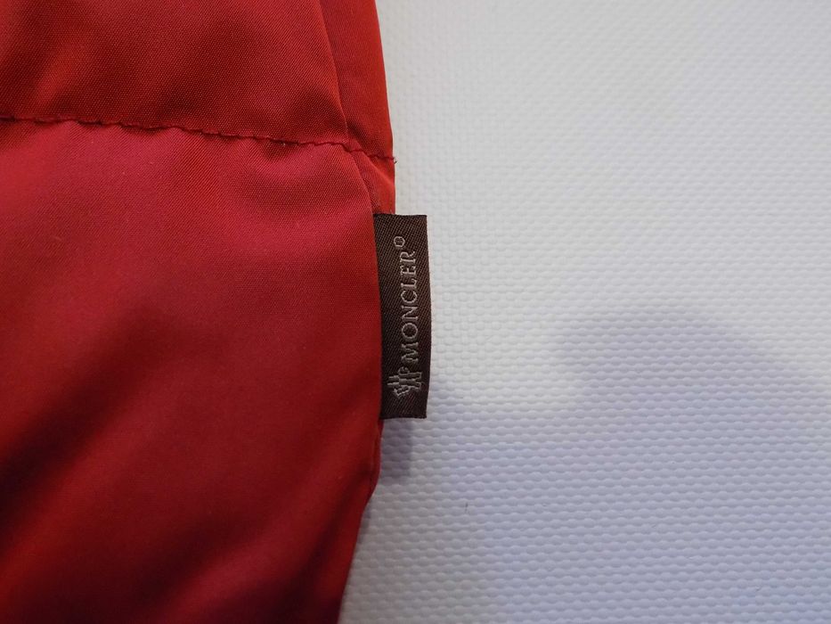 пухено яке moose knuckles/moncler пухенка парка елек дамско оригинал S