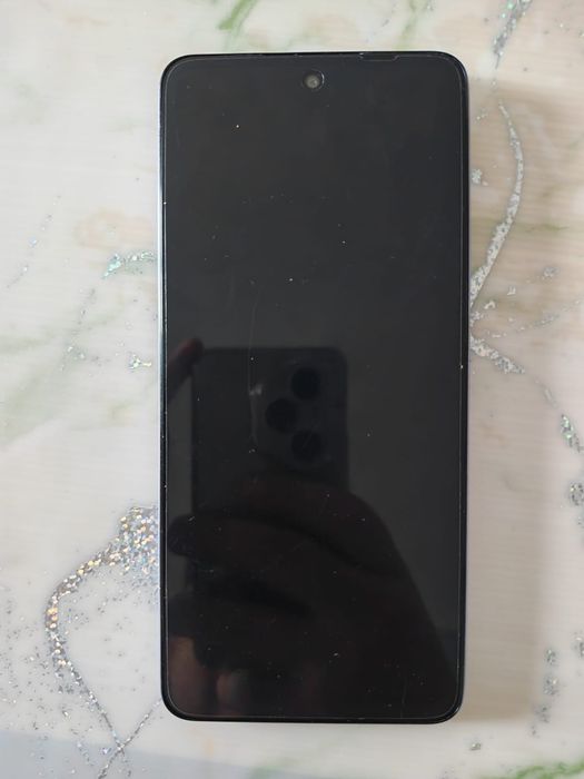 OPPO A5i / Зарядка в комплекте
