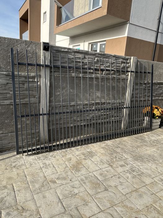 Porti de fier , poarta culisanta