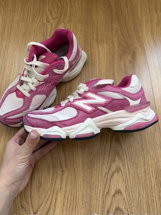 Дамски сникърси New Balance 9060