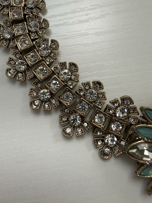 Колье очень необычного дизайна