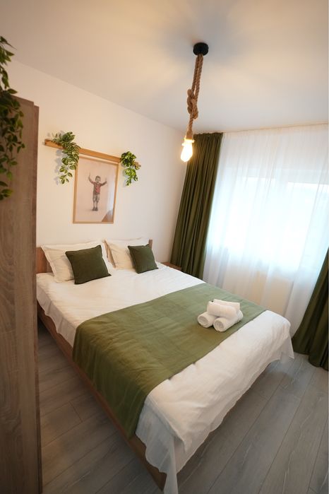 Inchiriere regim hotelier - Apartament 4 camere, Toplita, ultracentral