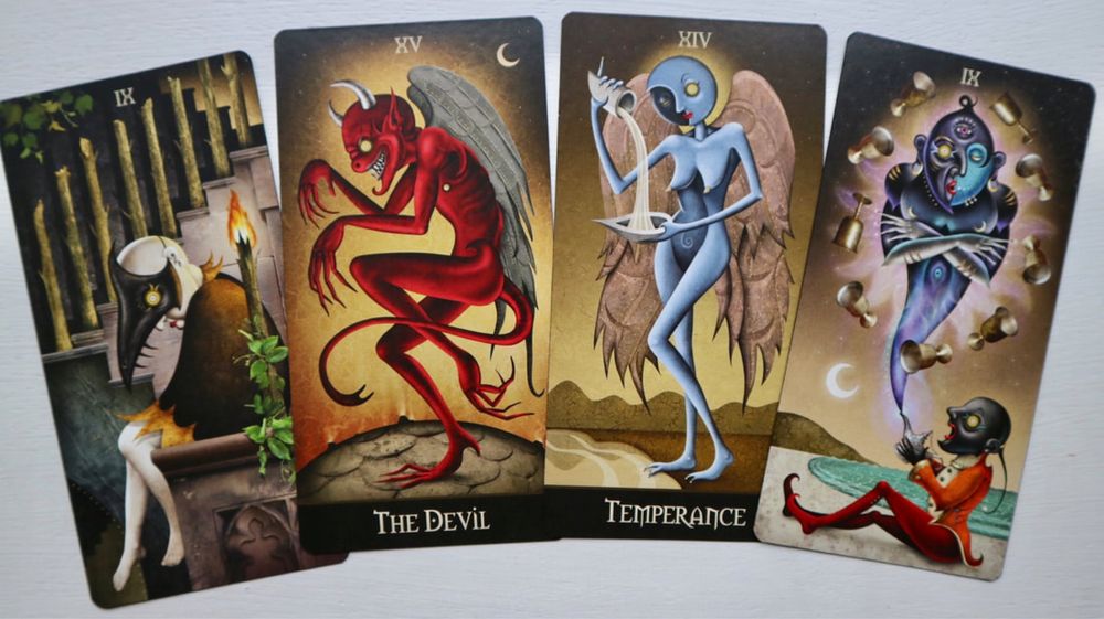 Таро безумной луны. Deviant moon tarot