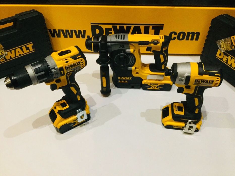 DeWALT Винтоверт DCD796D1 18V XR Brushless/Безчетков