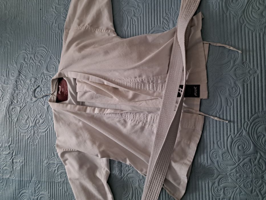 Costum pentru karate 120 marime