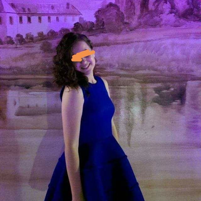 Vand rochie de ocazie (marimea 36 -S-)