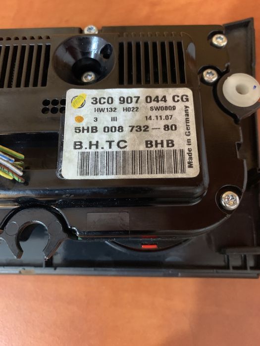 Panou comandă climatronic Passat b6