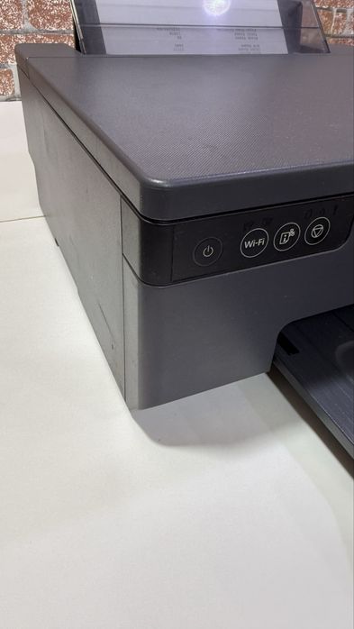 Продам Epson L8050 sotiladi-kam Ishlagan