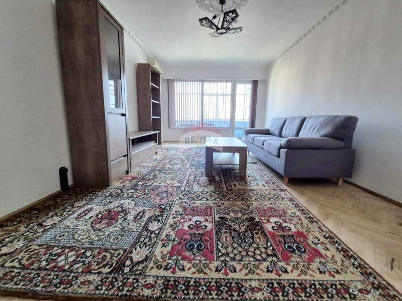 Продава се Двустаен апартамент в Варна, Левски - 59 кв.м за 2611 €/кв.м - Снимка #2