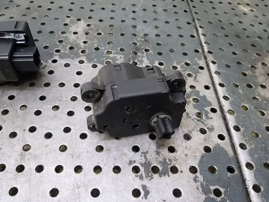 Motoras clapeta aeroterma alfa romeo 159 939 52408227