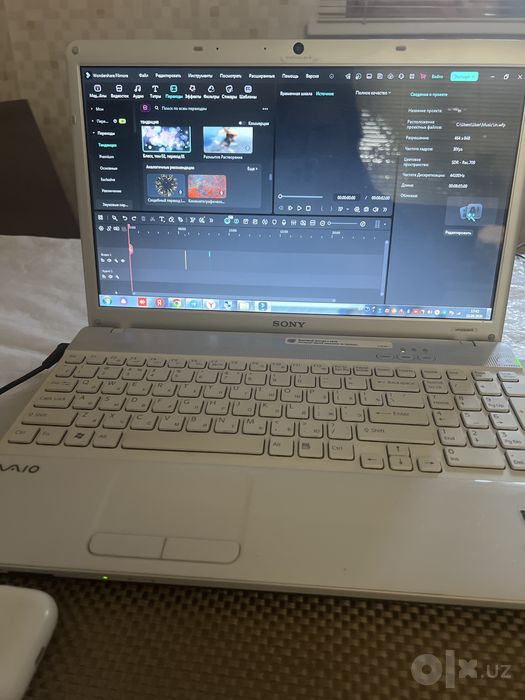 Noutbook Sony Vaio sotiladi kompyuter