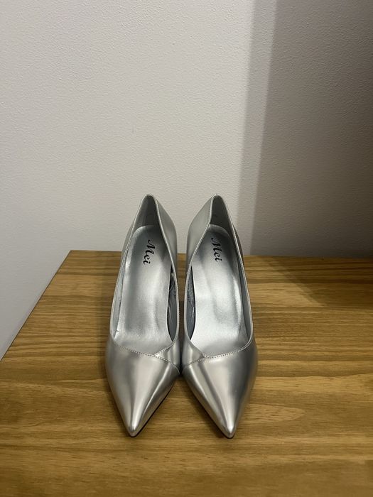 Pantofi cu Toc Argintii