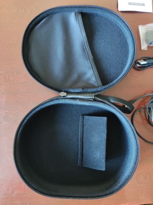 Продам наушники EDIFIER WH950NB