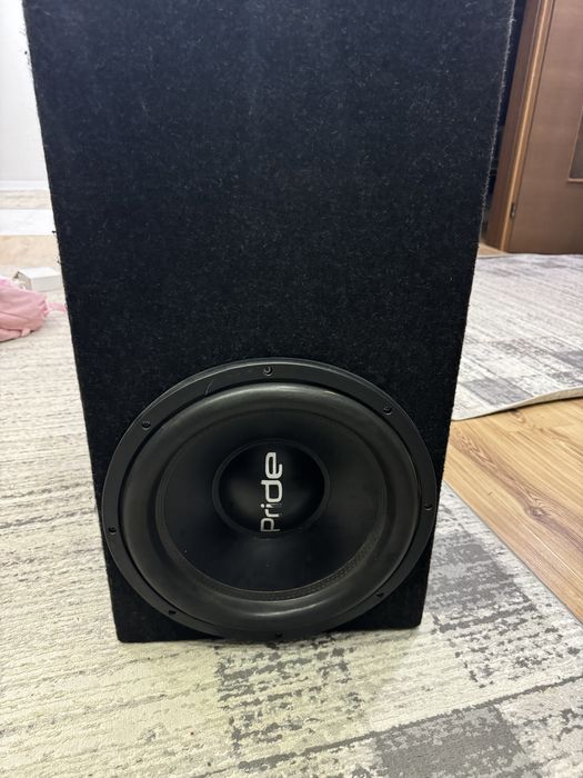 Продам сабвуфер в отдичном состоянии