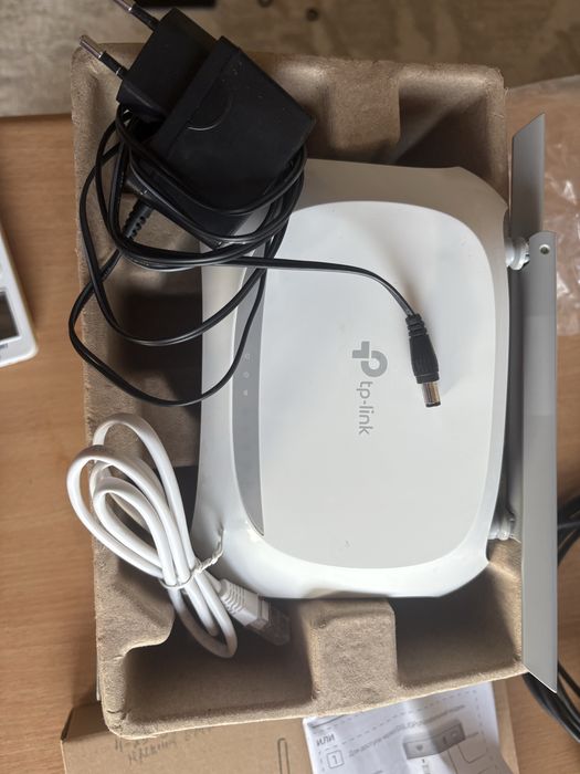 Модем роутер почти новый