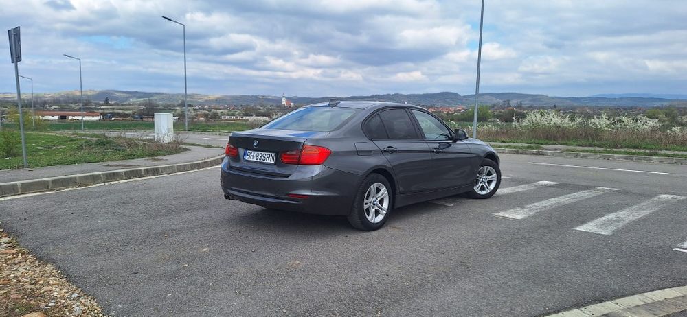 Bmw f30  2013 ,2000 diszel 143 cp