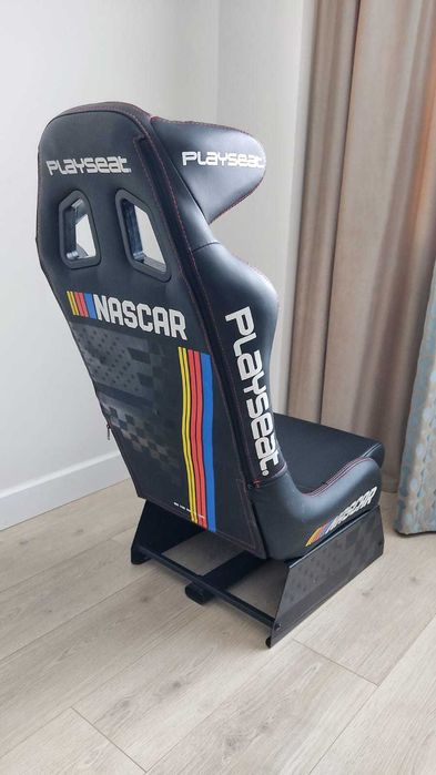 Кресло игровое для симулятора