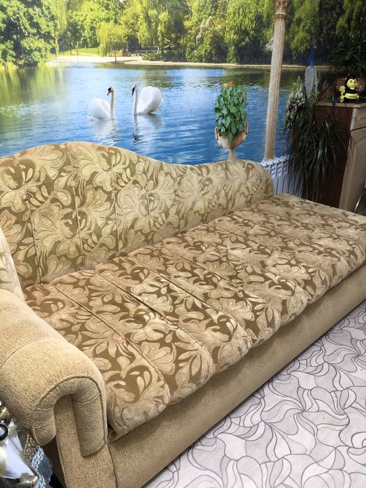 Продам раскладной диван