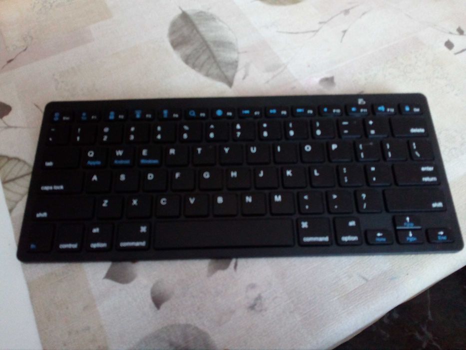 Блутуут клавиатура