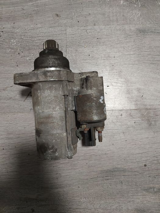 Electromotor vw passat touran 2.0tdi cod motor BMN