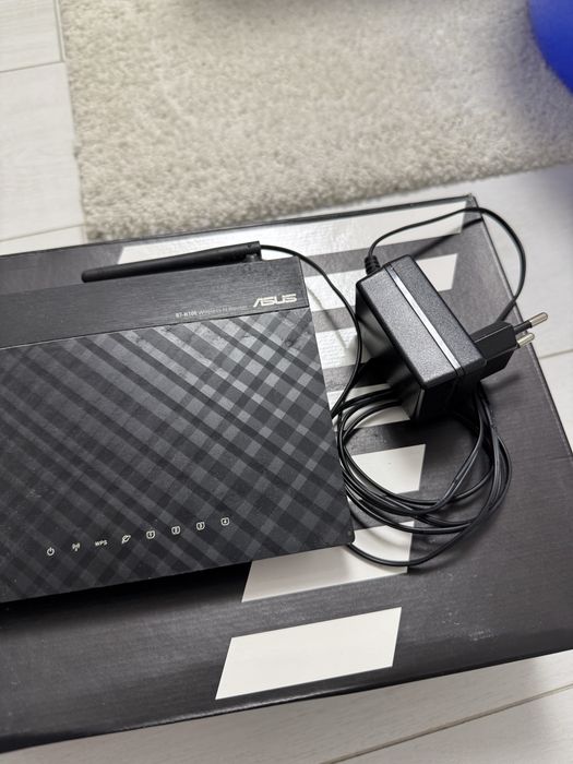 Router Asus ca nou