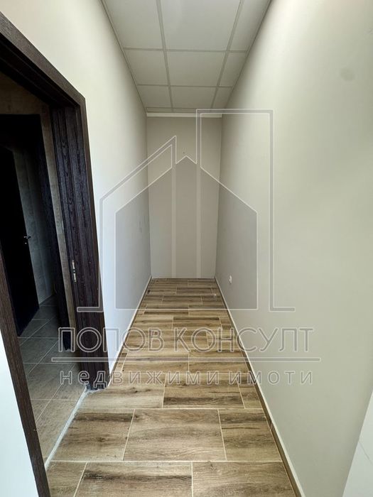 Дава се под наем Офис в Пловдив, Южен - 130 кв.м за 1296.42 € - Снимка #3