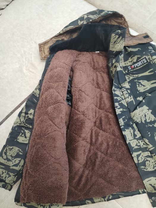 Срочно продам, новая размер 52