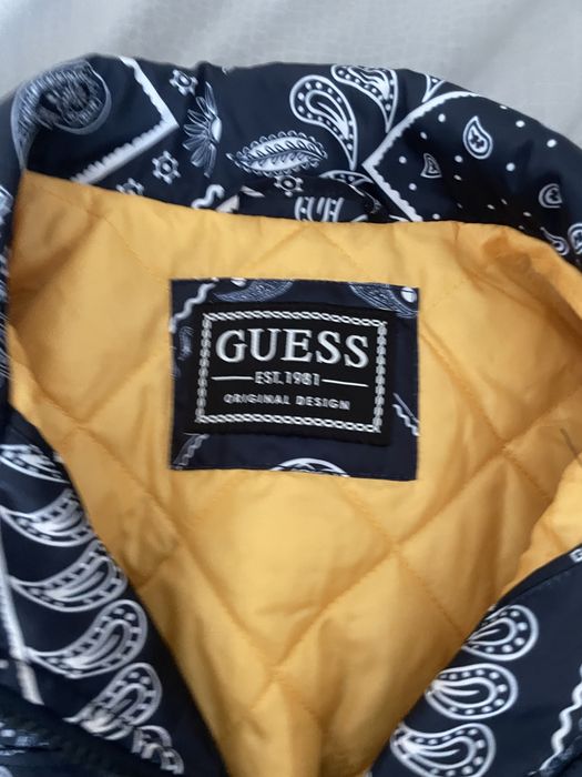 Geaca Guess  de primavara