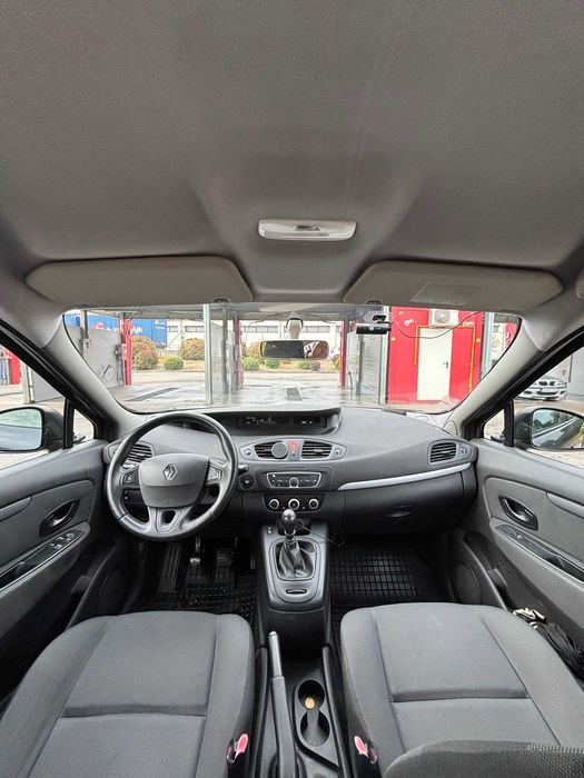 Renault Megane Scenic 1.5 dCi (2011) | Revizii importante si schimburi la zi!