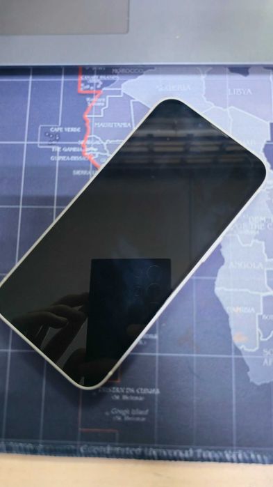 Apple iPhone 13 ЛОТ: 990437