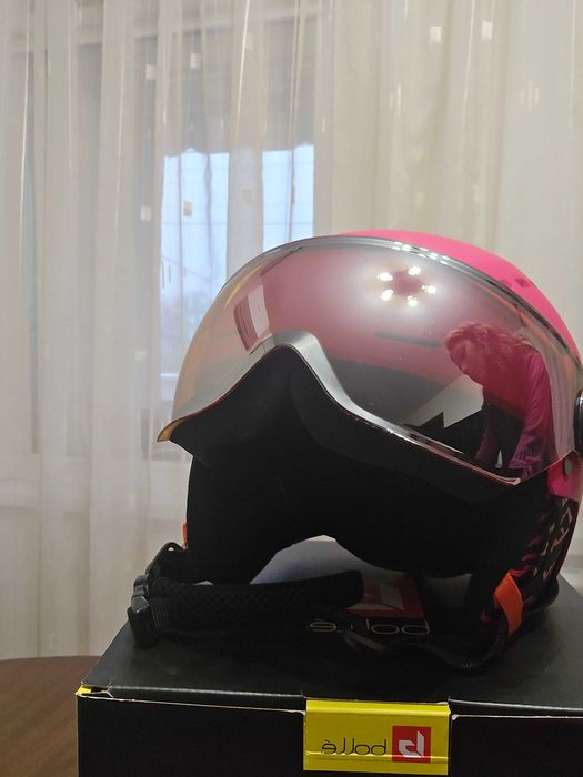 Каска за ски Bolle