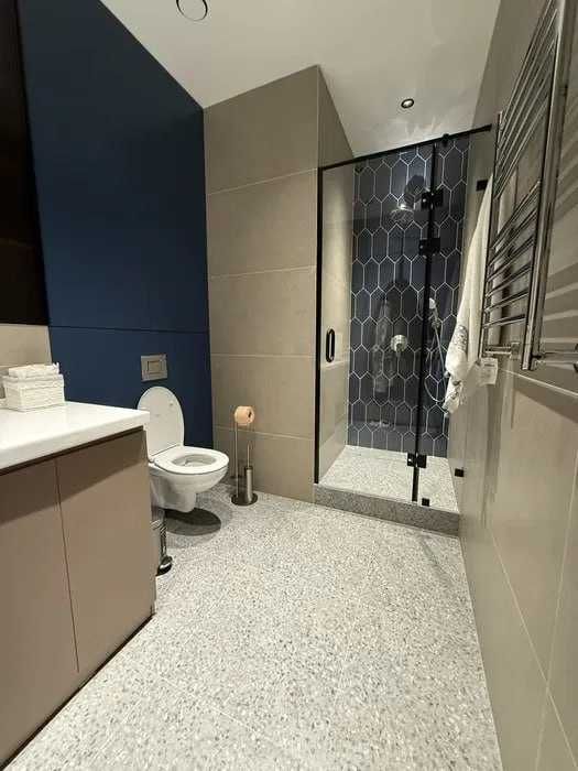 *Mirabad Avenue  Госпиталка, м. Ойбек,2ком квартира в центре.Евро 54м2