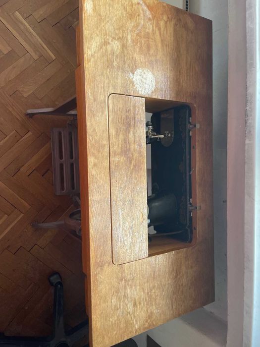 Крачна шевна машина