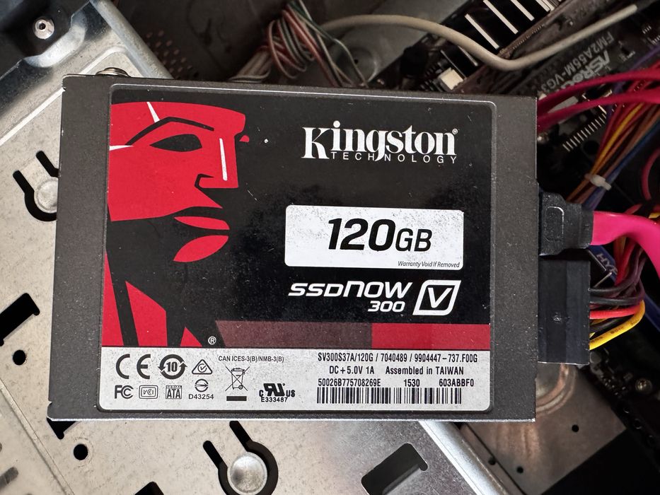 SSD 120GB cu win 10 pro